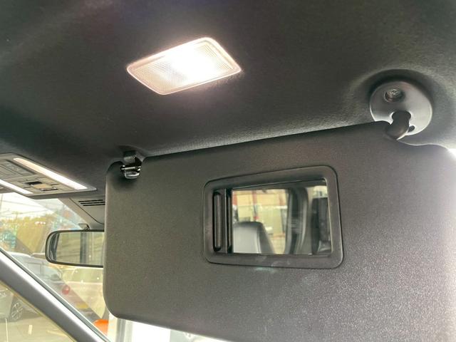 ヴォクシー Ｓ－Ｚ　ＧＲエアロ　純正１０．５型ナビ　ＴＶキャンセラー　ＨＤＭＩ　Ｂｌｕｅｔｏｏｔｈ　パワスラ　バックカメラ　レーダークルーズコントロール　シートヒーター　Ｗエアコン　サイドサンシェード　ドラレコ　ＥＴＣ（48枚目）