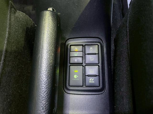 アクア Ｓスタイルブラック　ＬＯＸＡＲＮＹホイール　ローダウン　純正７型ナビ　ＴＶ視聴可　　　　Ｂｌｕｅｔｏｏｔｈ　バックカメラ　シートヒーター　オートライト　サイドバイザー　スマートキー　キーレス　ＬＥＤヘッドライト　　ＥＴＣ（5枚目）