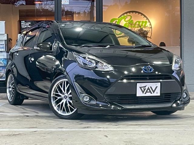 アクア Ｓスタイルブラック　ＬＯＸＡＲＮＹホイール　ローダウン　純正７型ナビ　ＴＶ視聴可　　　　Ｂｌｕｅｔｏｏｔｈ　バックカメラ　シートヒーター　オートライト　サイドバイザー　スマートキー　キーレス　ＬＥＤヘッドライト　　ＥＴＣ（7枚目）