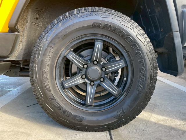 �ЊO�P�V�C���`�z�C�[���������Ă���܂��I