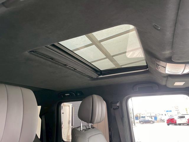 Gクラス G400d AMGライン G.manufakturプログラム ラグジュアリーパッケージ サンルーフ アダプティブダンピング ブルメスターサウンド パワーシート シートメモリー シートヒーター 電動パーキングブレーキ(4枚目)