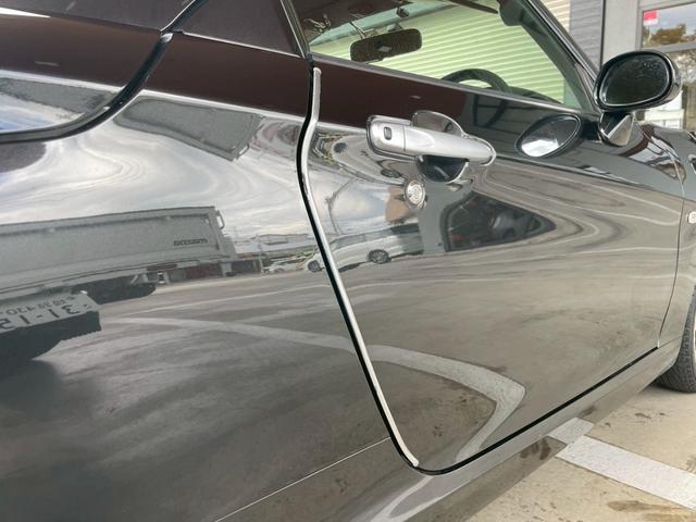 �h�A�G�b�W�v���e�N�^�[�������Ă���܂��I