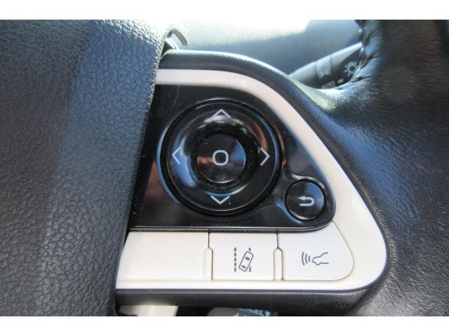 プリウス Ｓツーリングセレクション　モデリスタエアロ　アルパインナビＴＶ　Ｂモニター　クルコン　合皮シート　外１７インチアルミ（17枚目）