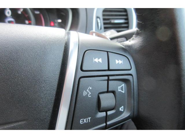 V40 D4 SE 純正ナビTV Bモニター レザーシート ヒーター シティセーフティ 車検整備付き(22枚目)