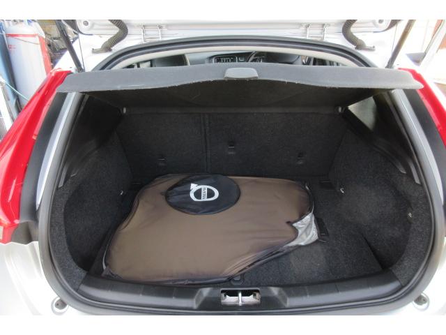 V40 D4 SE 純正ナビTV Bモニター レザーシート ヒーター シティセーフティ 車検整備付き(23枚目)