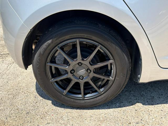 スイフト １．３ＸＧ　Ｌパッケージ　ユーザー買取車／ディスチャージランプ付き／スマートキー／５速ミッション車／社外ＡＷ（40枚目）