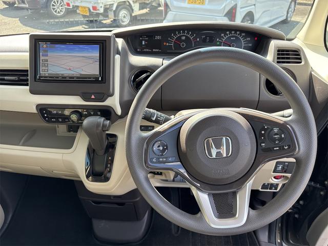 Ｎ－ＢＯＸ Ｇ・Ｌホンダセンシング　ナビ　バックモニター　左側パワードア　オートクルーズ　ＥＴＣ　オートエアコン　スマートキー　ドラレコ　ＬＥＤライト　Ｂｌｕｅｔｏｏｔｈ　ワンオーナー（12枚目）