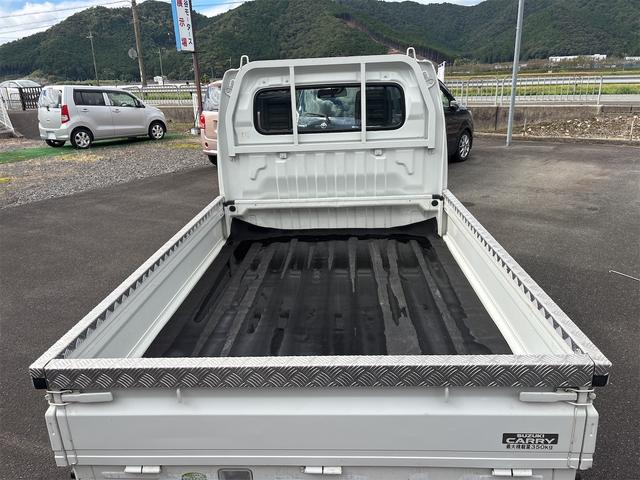 キャリイトラック ＫＣエアコン・パワステ　４ＷＤ　エアコンパワステ　ラジオ　修復歴なし（18枚目）