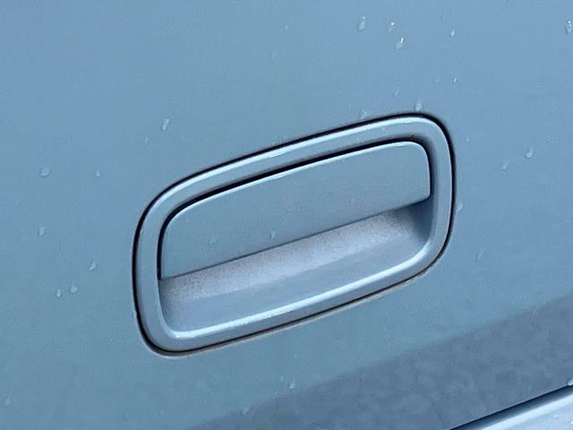 ミラココア ココアプラスＸ　ＥＴＣ　ナビ　ＴＶ　スマートキー　電動格納ミラー　ベンチシート　ＣＶＴ　盗難防止システム　ＡＢＳ　ルーフレール　衝突安全ボディ　エアコン　パワーステアリング　パワーウィンドウ　運転席エアバッグ（21枚目）