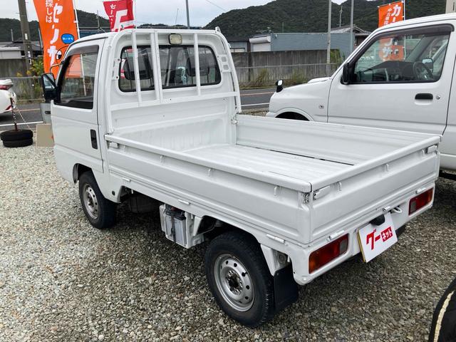 アクティトラック 　軽トラック　４ＷＤ　ＭＴ（3枚目）