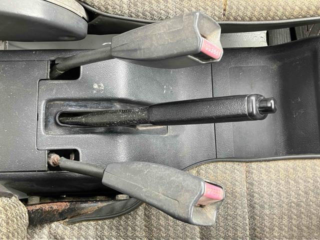 アクティトラック 　軽トラック　４ＷＤ　ＭＴ（26枚目）