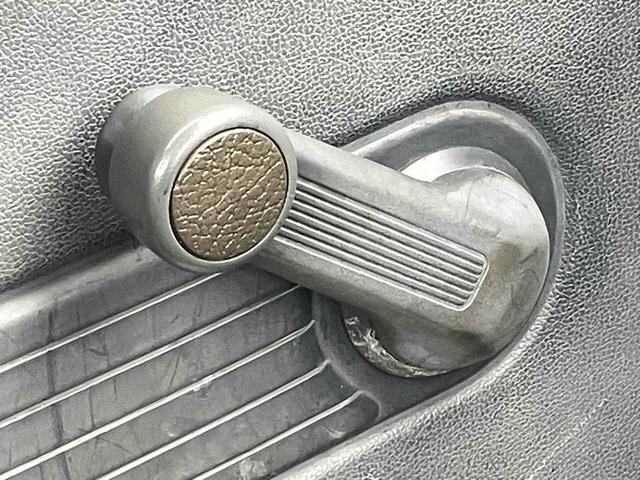 アクティトラック 　軽トラック　４ＷＤ　ＭＴ（27枚目）