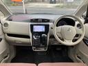 毎回座るフロントシート。運転席は必ず使用する部分ですので、座り心地が重要です!