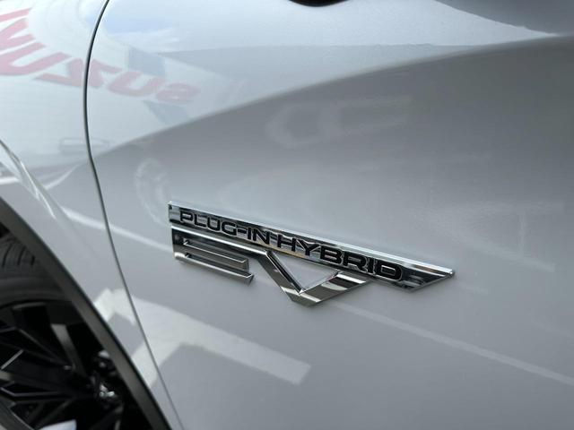 ブラックエディション 純正20インチAW(ブラック)専用ブラックカラーVer 純正ディスプレーオーディオ&ナビゲーションシステム 7人乗り フロアマット ドライブレコーダー 未登録車(23枚目)