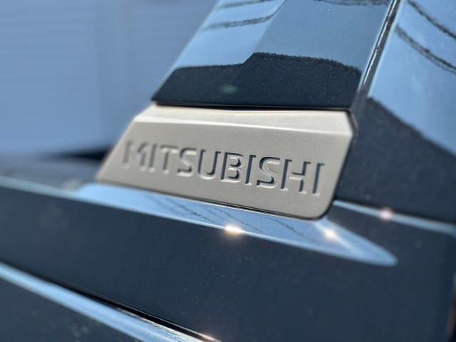 三菱 トライトン GSR BKスタイル 4WD Mclimb製 三菱 トライトン GSR BKスタイル 4WD Mclimb製