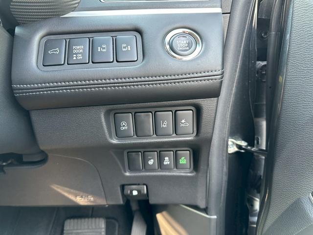 デリカＤ：５ 　ＢＫスタイルＩＩ　アルパイン１１型ナビ　ＥＴＣ　ＵＳＢ　ＨＤＭＩマルチアラウンドビュー　ＢＳＷ／ＬＣＡ＋ＲＣＴＡ　ＪＡＯＳ／オーバーフェンダー　ノマド１６ＡＷ　ＢＦＧタイヤ　電動サイドステップレス（65枚目）