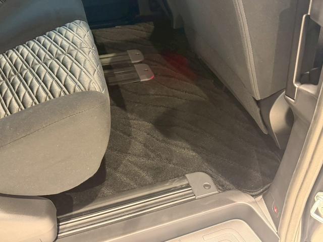 デリカD:5 P WARLOCKボディキット ALPINE11型ナビ ETC GOQBUTO/フロントバンパーガード MKW/マッドフラップ/ブラック エクシードバイザー リアエンブレムマットブラック塗装(55枚目)