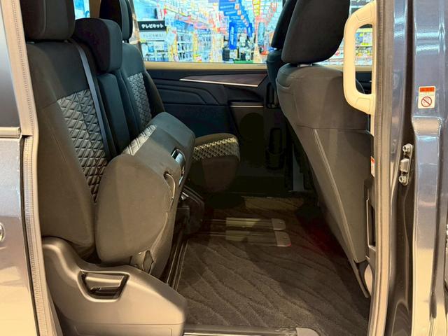 デリカD:5 P WARLOCKボディキット ALPINE11型ナビ ETC GOQBUTO/フロントバンパーガード MKW/マッドフラップ/ブラック エクシードバイザー リアエンブレムマットブラック塗装(62枚目)