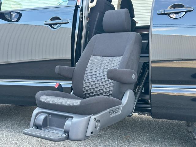 デリカＤ：５ Ｇ　パワーパッケージ　Ｇ－ＰｏｗｅｒＰａｃｋａｇｅ　ハーティーラン　サイドムービングシート仕様　ＡＬＰＩＮＥ１１型ナビ　ＷＡＲＬＯＣＫボディＫＩＴ　クロスロードルーフラック　ＪＡＯＳ製リアラダー　ＭＫＷ製マッドフラップ（16枚目）