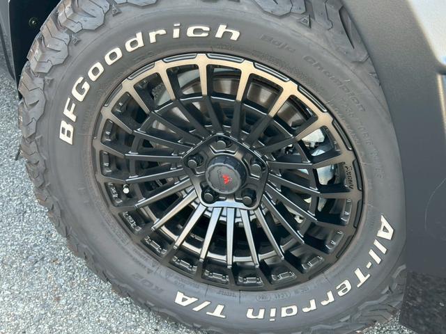 デリカＤ：５ Ｇ　パワーパッケージ　Ｇ－ＰｏｗｅｒＰａｃｋａｇｅ　ハーティーラン　サイドムービングシート仕様　ＡＬＰＩＮＥ１１型ナビ　ＷＡＲＬＯＣＫボディＫＩＴ　クロスロードルーフラック　ＪＡＯＳ製リアラダー　ＭＫＷ製マッドフラップ（21枚目）