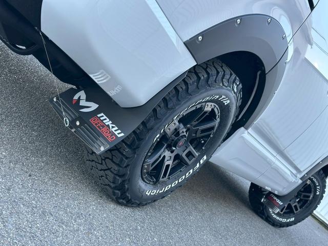 デリカD:5 ブラックエディション ALPINE11型ナビ ETC GOQBUTO/フロントバンパーガード MKW/マッドフラップ/ブラック 電動サイドステップレス 本革シート 両側電動スライドドア 電動パワーテールゲート(25枚目)