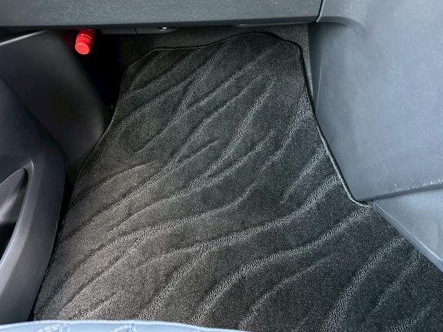 デリカD:5 ブラックエディション ALPINE11型ナビ ETC GOQBUTO/フロントバンパーガード MKW/マッドフラップ/ブラック 電動サイドステップレス 本革シート 両側電動スライドドア 電動パワーテールゲート(49枚目)