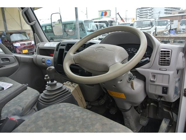 散水車 積載容量2000L サブE/G式 5速MT(6枚目)