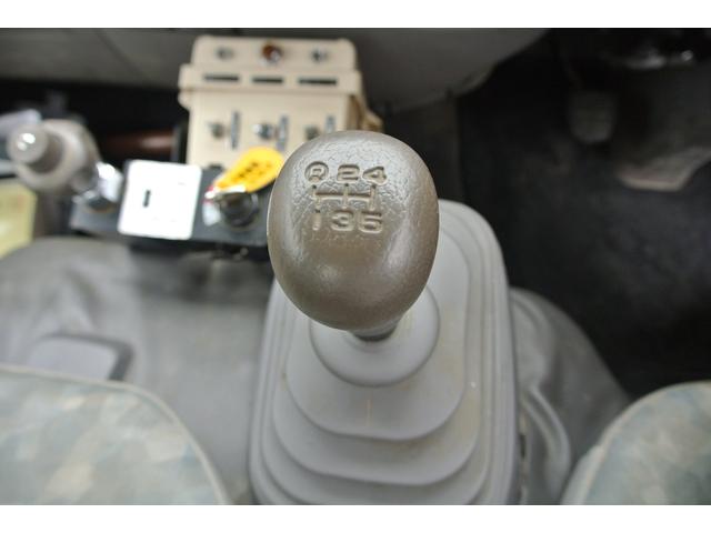 散水車 積載容量2000L サブE/G式 5速MT(10枚目)