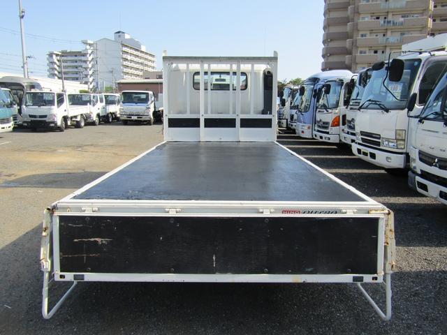 平ボディ 積載量1900kg 全低床 ワイド ロング アオリ開閉補助装置 排出ガス浄化装置 ディーゼル(16枚目)