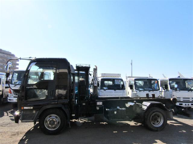 新明和製アームロール 積載量4t キャビンバックステップ(3枚目)