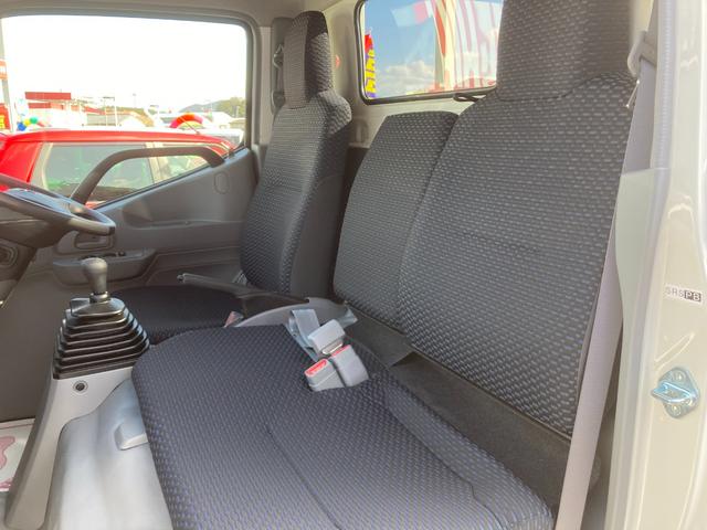 ダイナトラック 1.25t平ボディ ジャストロー 登録済み未使用車 荷台長3100 幅1600 高380 床面地上高745 車両総重量3055Kg 2.0ガソリン 5速ミッション Wタイヤ スチールデッキ(37枚目)