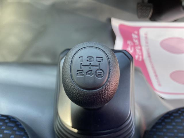 ダイナトラック 1.25t平ボディ ジャストロー 登録済み未使用車 荷台長3100 幅1600 高380 床面地上高745 車両総重量3055Kg 2.0ガソリン 5速ミッション Wタイヤ スチールデッキ(50枚目)