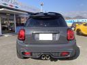 ＭＩＮＩ クーパーＳ　ＪＣＷ１８インチホイール　純正ナビ　バックカメラ　アダクティブクルーズコントロール　インテリジェントセーフティー　ＬＥＤヘッドライト　クリアランスソナー（8枚目）