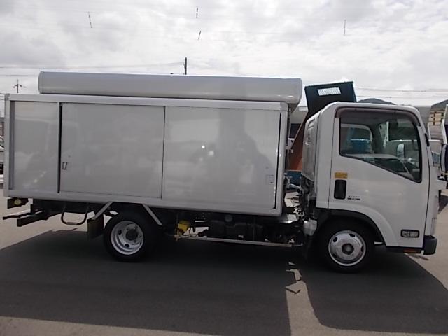 エルフトラック 　積載２ｔ　ＡＴ　須河車体ボトルカー　パワーウインドウ　パワーステアリング　エアコン　アイドリングストップ　左電格ミラー　ディーゼル車（4枚目）