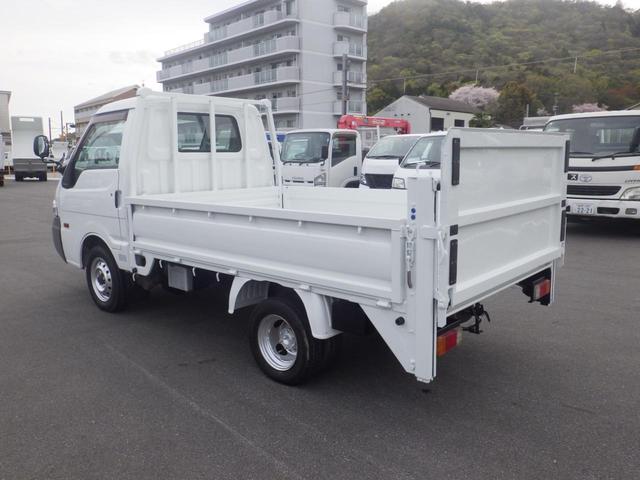 ボンゴトラック ＤＸ　積載７００ｋｇ　新明和垂直パワーゲート　５ＭＴ　ドラレコ　パワーステアリング　パワーウインドウ　エアコン　二人乗り　ガソリン車　エアバッグ（9枚目）