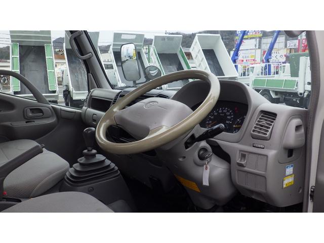 トヨエース ロングジャストロー　積載１．５ｔ　５ＭＴ　普通免許対応　車両総重量３，４２５ｋｇ　荷台内寸　長さ：３１０ｃｍ　幅：１６０ｃｍ　高さ：３８ｃｍ　パワーステアリング　パワーウィンドウ　ＥＴＣ　後輪Ｗタイヤ（39枚目）