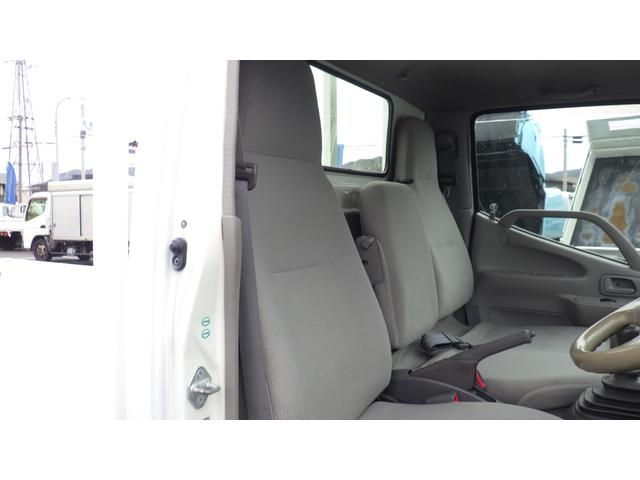 トヨエース ロングジャストロー　積載１．５ｔ　５ＭＴ　普通免許対応　車両総重量３，４２５ｋｇ　荷台内寸　長さ：３１０ｃｍ　幅：１６０ｃｍ　高さ：３８ｃｍ　パワーステアリング　パワーウィンドウ　ＥＴＣ　後輪Ｗタイヤ（54枚目）
