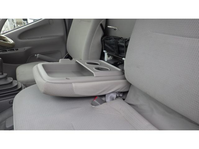 トヨエース ロングジャストロー　積載１．５ｔ　５ＭＴ　普通免許対応　車両総重量３，４２５ｋｇ　荷台内寸　長さ：３１０ｃｍ　幅：１６０ｃｍ　高さ：３８ｃｍ　パワーステアリング　パワーウィンドウ　ＥＴＣ　後輪Ｗタイヤ（57枚目）