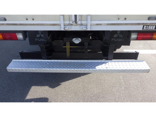 キャンター ロング全低床　積載３ｔ　ＡＴ　アルミバン　左スライドドア　ラッシングレール２段　車両総重量５，８９５ｋｇ　荷台内寸　長さ：３０５ｃｍ　幅：１７６ｃｍ　高さ：２０５ｃｍ　バックモニター　社外オーディオ（29枚目）
