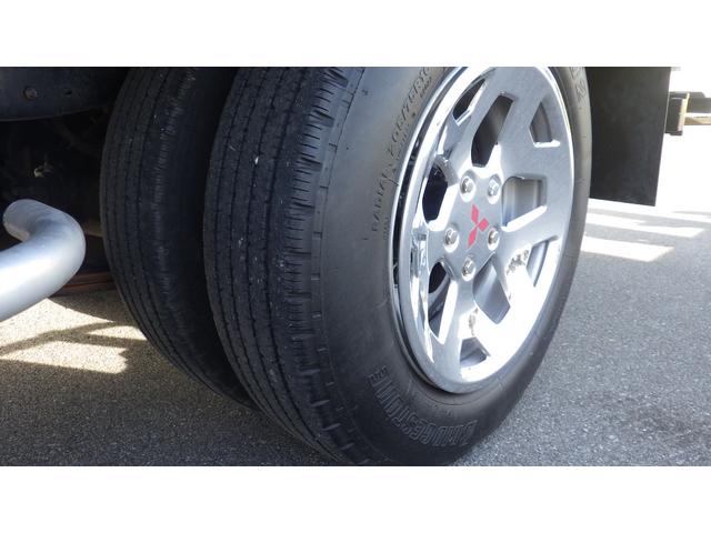 キャンター ロング全低床　積載３ｔ　ＡＴ　アルミバン　左スライドドア　ラッシングレール２段　車両総重量５，８９５ｋｇ　荷台内寸　長さ：３０５ｃｍ　幅：１７６ｃｍ　高さ：２０５ｃｍ　バックモニター　社外オーディオ（42枚目）