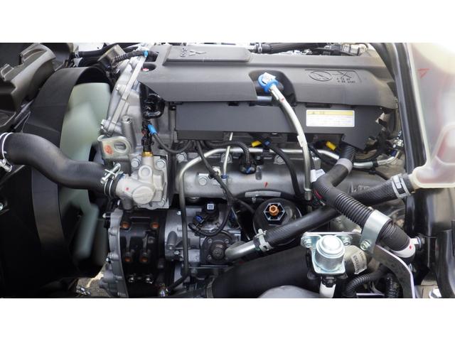 キャンター 全低床ダンプ　積載３ｔ　新明和製ローダーダンプ　ＳＤ２－３３　ラジコン付　衝突軽減ブレーキ　車線逸脱警報装置　左電格ミラー　ＬＥＤヘッドライト＆ＬＥＤフォグ　フル液晶メーター　ステアリングスイッチ　交通標識認識機能（34枚目）