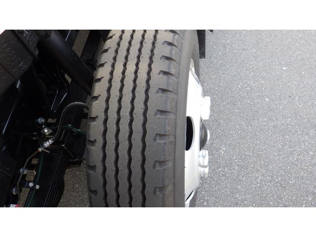 キャンター 全低床ダンプ　積載３ｔ　新明和製ローダーダンプ　ＳＤ２－３３　ラジコン付　衝突軽減ブレーキ　車線逸脱警報装置　左電格ミラー　ＬＥＤヘッドライト＆ＬＥＤフォグ　フル液晶メーター　ステアリングスイッチ　交通標識認識機能（37枚目）