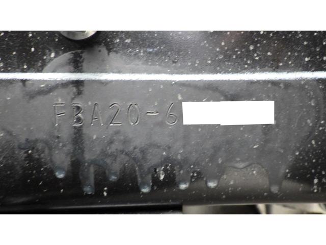 キャンター ロング全低床　積載２ｔ　極東製垂直パワーゲート　Ｖ６０１Ｃ　衝突軽減ブレーキ　車線逸脱警報装置　ＬＥＤヘッドライト＆ＬＥＤフォグ　フル液晶メーター　ステアリングスイッチ　交通標識認識機能　リアビューカメラ（34枚目）