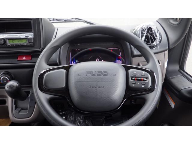 キャンター ロング全低床　積載２ｔ　極東製垂直パワーゲート　Ｖ６０１Ｃ　衝突軽減ブレーキ　車線逸脱警報装置　ＬＥＤヘッドライト＆ＬＥＤフォグ　フル液晶メーター　ステアリングスイッチ　交通標識認識機能　リアビューカメラ（39枚目）