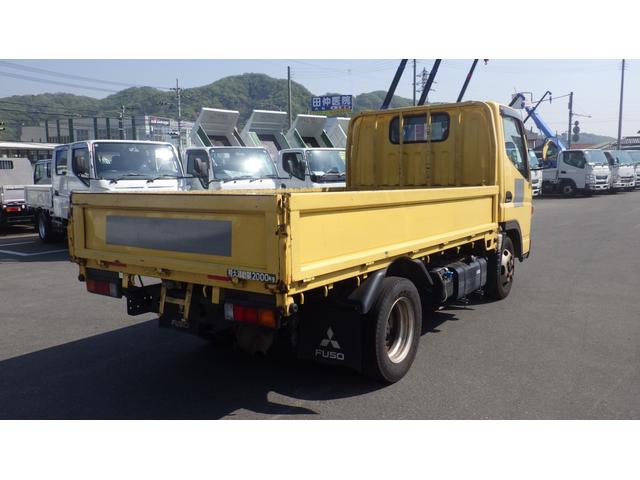 キャンター 全低床　積載２ｔ　ＡＴ　ドラレコ　キーレス　ＥＴＣ　車両総重量　４，３６５Ｋｇ　荷台内寸　長さ：３１０ｃｍ　幅：１６０ｃｍ　高さ：３８ｃｍ　エアコン　パワーステアリング　パワーウィンドウ（8枚目）
