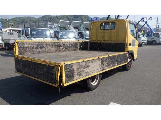 キャンター 全低床　積載２ｔ　ＡＴ　ドラレコ　キーレス　ＥＴＣ　車両総重量　４，３６５Ｋｇ　荷台内寸　長さ：３１０ｃｍ　幅：１６０ｃｍ　高さ：３８ｃｍ　エアコン　パワーステアリング　パワーウィンドウ（11枚目）