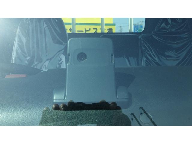 キャンター ロング全低床　積載２．９５ｔ　ＡＴ　ワイドロング　床鉄板　車線逸脱警報　衝突軽減ブレーキ　ＥＺＧＯ（坂道発進補助装置）　ＥＴＣ　車両総重量　６，０７５Ｋｇ　荷台内寸　長さ：４３５ｃｍ　幅：２０７ｃｍ　高さ：３８ｃｍ（48枚目）