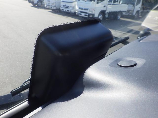 キャンター 全低床　４ＷＤ　積載２ｔ　ＡＴ　衝突軽減ブレーキ　車線逸脱警報　左電格ミラー　ＬＥＤヘッドライト＆ＬＥＤフォグランプ　フル液晶メーター　ステアリングスイッチ　交通標識認識機能　リアビューカメラ　スマートキー（40枚目）