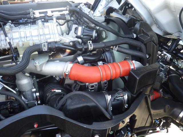 キャンター 全低床　４ＷＤ　積載２ｔ　ＡＴ　衝突軽減ブレーキ　車線逸脱警報　左電格ミラー　ＬＥＤヘッドライト＆ＬＥＤフォグランプ　フル液晶メーター　ステアリングスイッチ　交通標識認識機能　リアビューカメラ　スマートキー（68枚目）