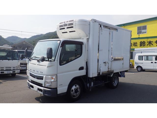 キャンター 全低床　積載２ｔ　東プレ冷蔵冷凍車　－３０℃設定　スタンバイ付　２室仕様　左スライドドア　ラッシング　バックカメラ　車両総重量　４，８９５Ｋｇ　荷台内寸　長さ：３０５ｃｍ　幅：１６７ｃｍ　高さ：１７６ｃｍ（2枚目）